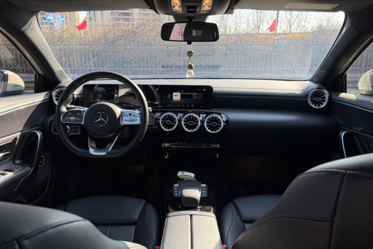 Used Mercedes-Benz A-Class 2022 Restyled A 200 L Sport Sedan Fashion Version