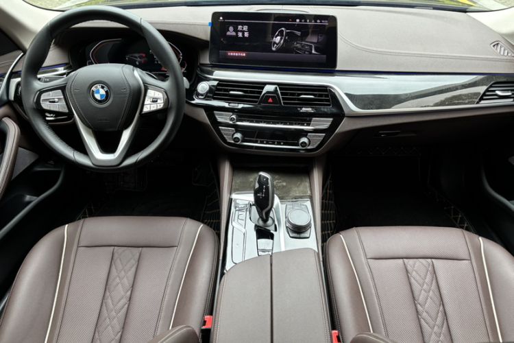 Used BMW 5 Series 2022 Second Facelift 525Li Luxury Package Interior 6