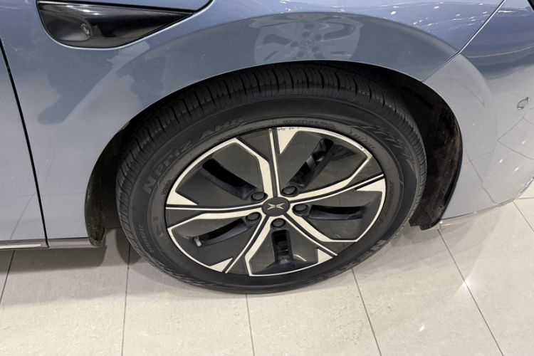 Used XPeng P5 2022 550E Exterior 1