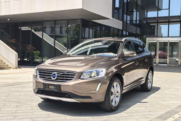 Used Volvo XC60 2017 T5 AWD Smart Upgrade Edition
