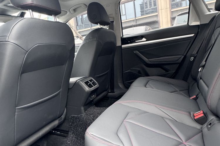 Used Volkswagen Lavida 2026 300TSI DSG Starry Leading Edition Interior 3