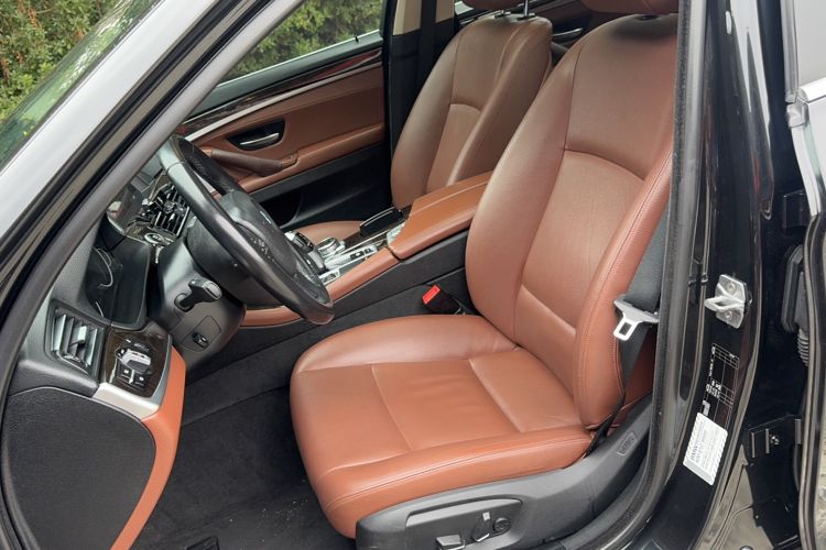 Used BMW 5 Series 2017 528Li Leading Model