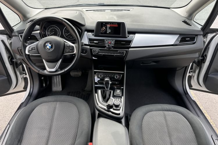 Used BMW 2 Series Active Tourer 2016 218i Fashion Model Interior 1