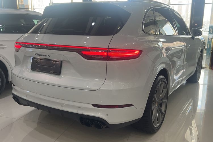 Used Porsche Cayenne 2023 Cayenne S 2.9T Platinum Edition