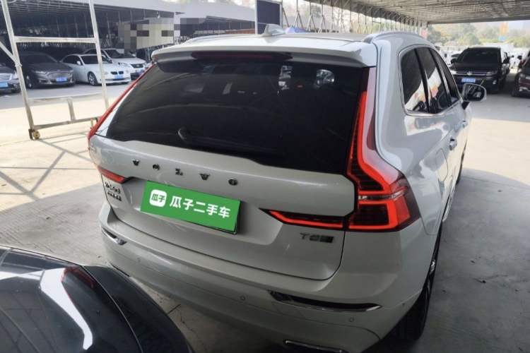 Used Volvo XC60 New Energy 2019 T8 e-Drive Hybrid Prestige Luxury Edition China VI Standard Exterior 5