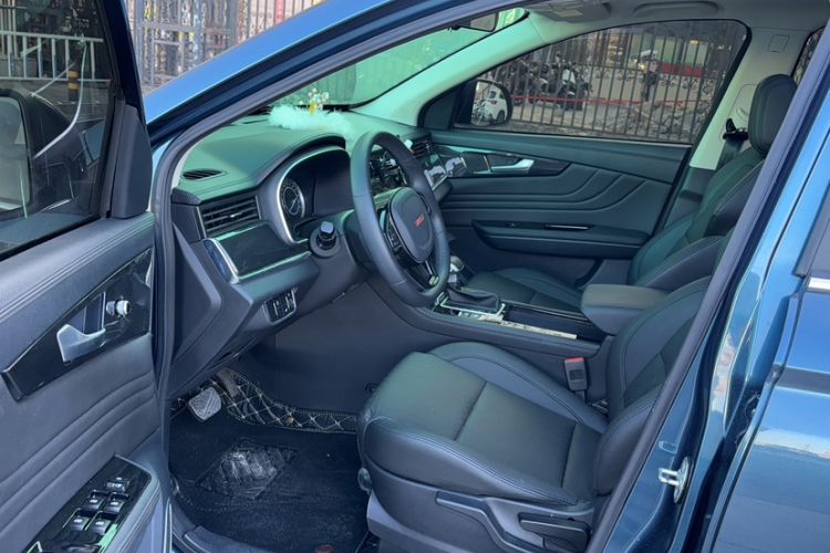 Used Sinotruk VGV U70 2020 1.5T Automatic Smart Enjoyment Elite Version 7 Seats
