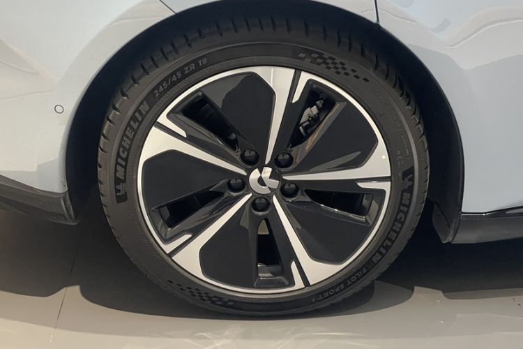 Used Nio ET5T 2025 75 kWh Touring Exterior 8