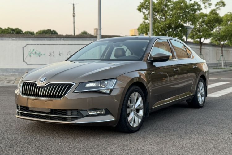 Used Skoda Superb 2016 TSI330 DSG Innovation Edition