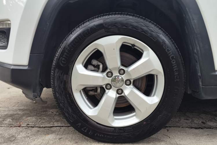 Used Jeep Compass 2017 200T Automatic Family Edition