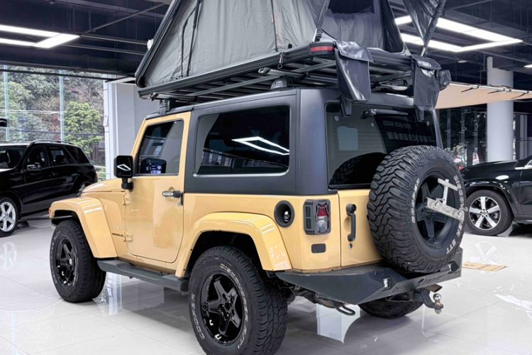 Used Jeep Wrangler 2013 3.6L Sahara two-door model