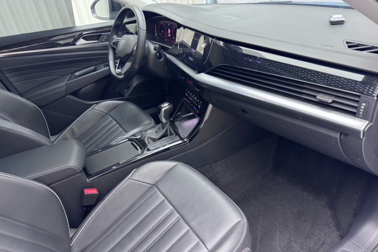 Used Volkswagen Passat 2023 330TSI Starry Elite Edition