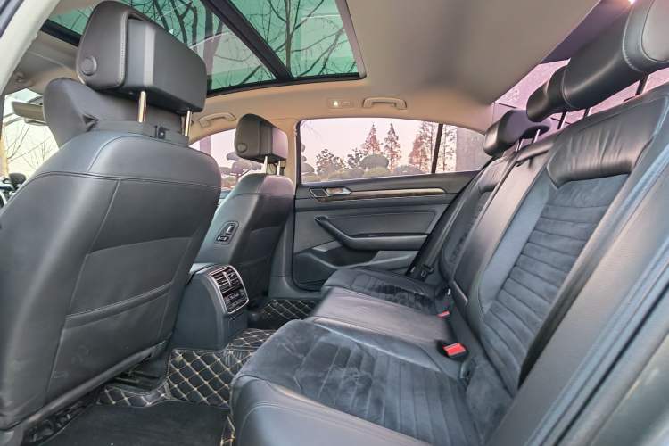 Used Volkswagen Magotan 2017 380TSI DSG Luxury Model