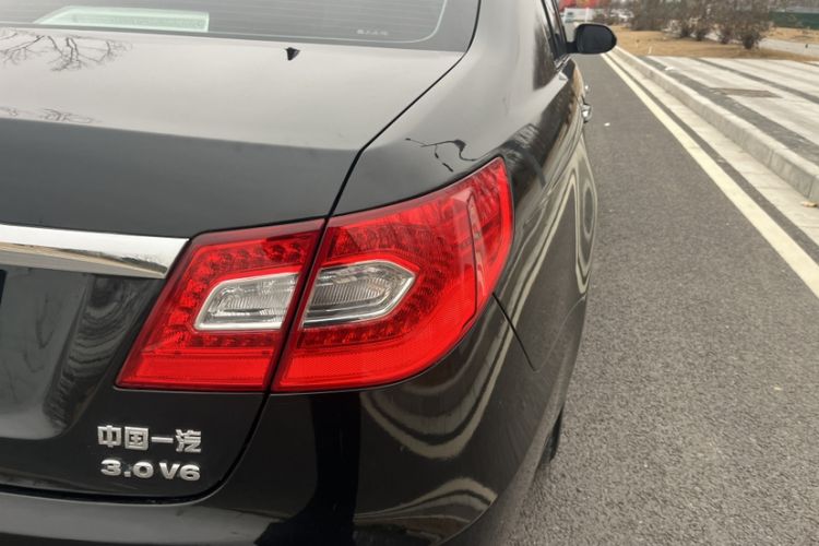 Used Hongqi H7 2013 2.0T Luxury Model