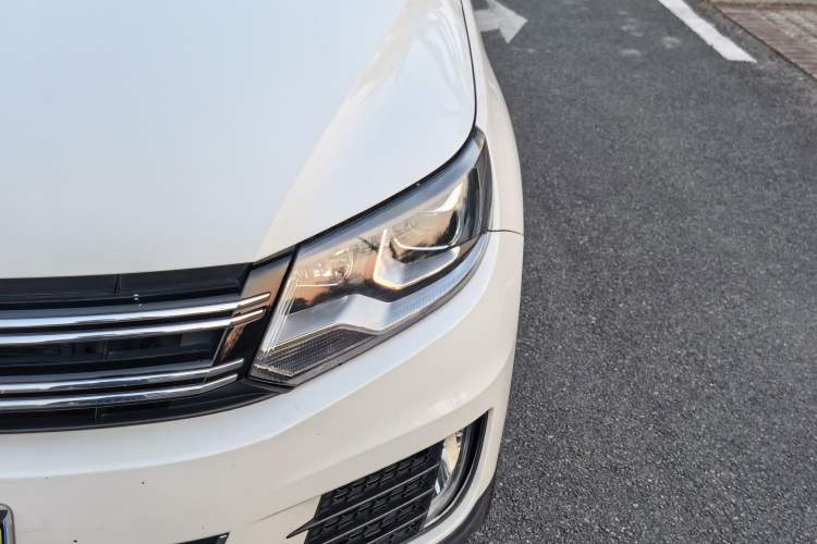 Used Volkswagen Tiguan L 2015 1.8TSI Automatic Two-Wheel Drive Comfort Edition
