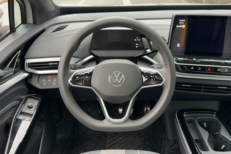 Used Volkswagen ID.4 CROZZ 2022 Long-Range PURE+ Edition Steering Wheel