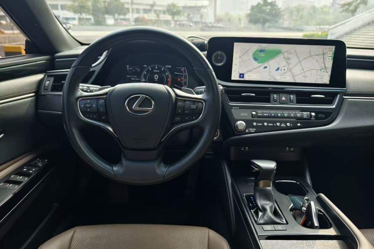 Used Lexus ES 2022 200 Excellence Edition