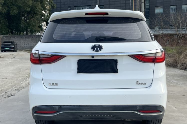 Used BYD Song MAX 2017 1.5T Automatic Smart Connect Prestige 7-Seater