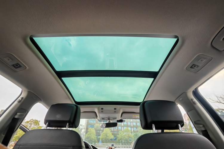 Used Volkswagen Magotan 2018 Facelift 380TSI DSG Luxury Version
