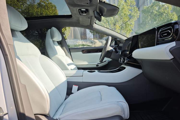 Used Leapmotor C01 2022 Four-Wheel Drive Dual-Motor High-Performance Version