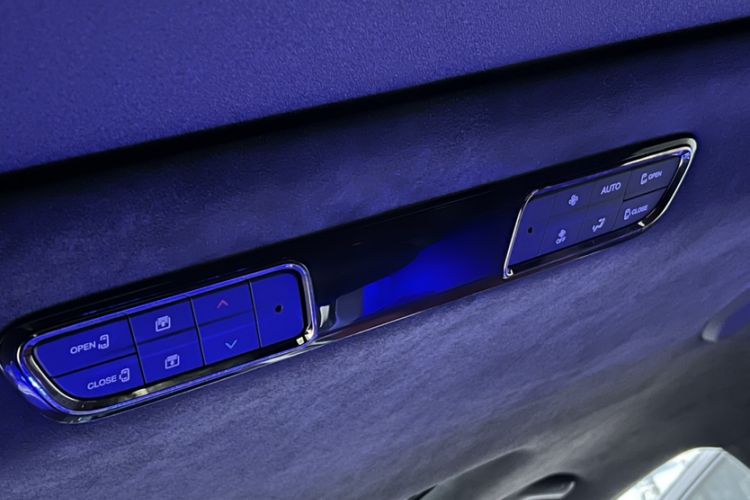 Used GAC Trumpchi M8 2023 Zongshi Series Dual-Motor Supreme Edition
