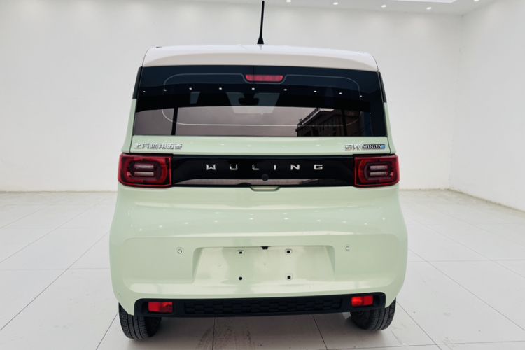 Used Wuling Hongguang MINIEV 2022 Macaron Premium Model – Lithium Iron Phosphate Exterior 4