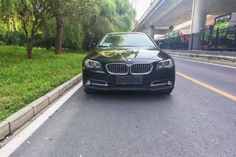 Used BMW 5 Series 2014 528Li Leading Model