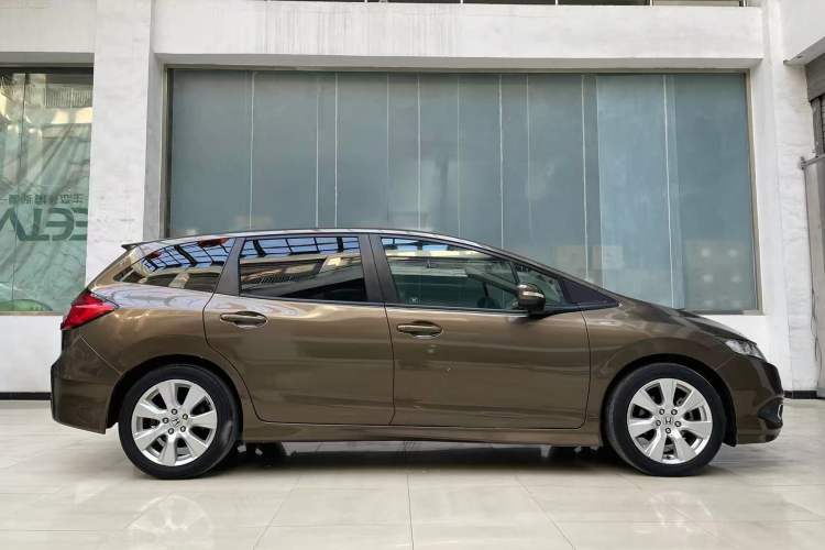 Used Honda Jade 2016 1.8L Automatic Comfort Elite Version 5 Seats