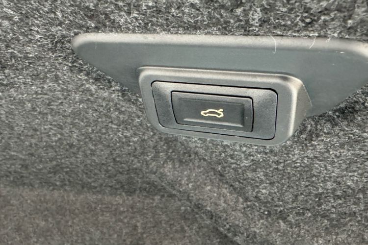 Used Volvo S60 2025 B5 Zhiya Sport Edition
