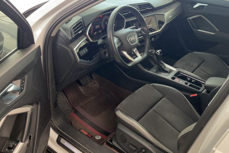 Used Audi Q3 2023 35 TFSI Fashion Dynamic Model (1.5T)