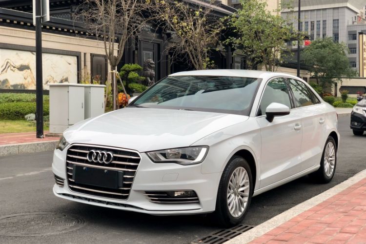 Used Audi A3 2016 Limousine 35 TFSI Ambition Edition Guazi used car, China used car export, Used car for sale, Used  cars, Cheapest cars for sale