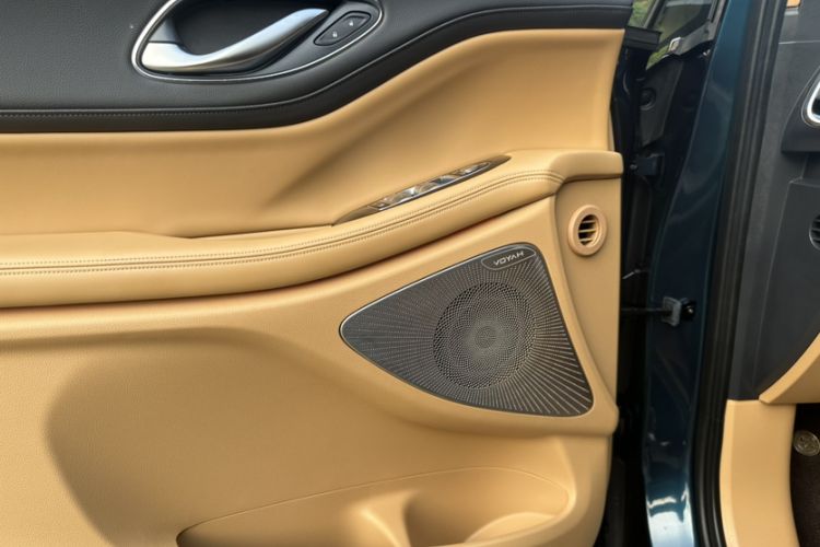 Used VOYAH Dream 2025 PHEV Four-Wheel-Drive Flagship Kunpeng Edition