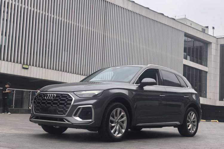 Used Audi Q5L 2021 40 TFSI Luxury Dynamic Edition Guazi used car, China used car export, Used car for sale, Used  cars, Cheapest cars for sale