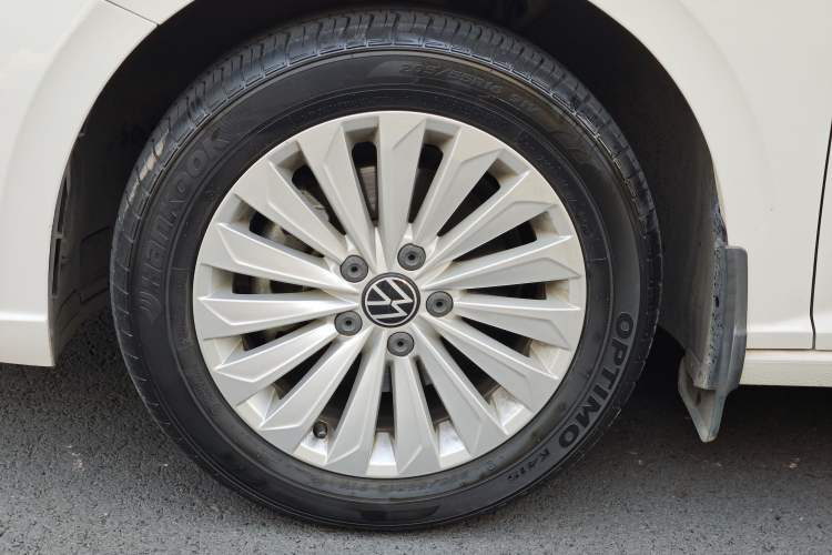 Used Volkswagen Lavida 2021 280TSI DSG Comfort Edition
