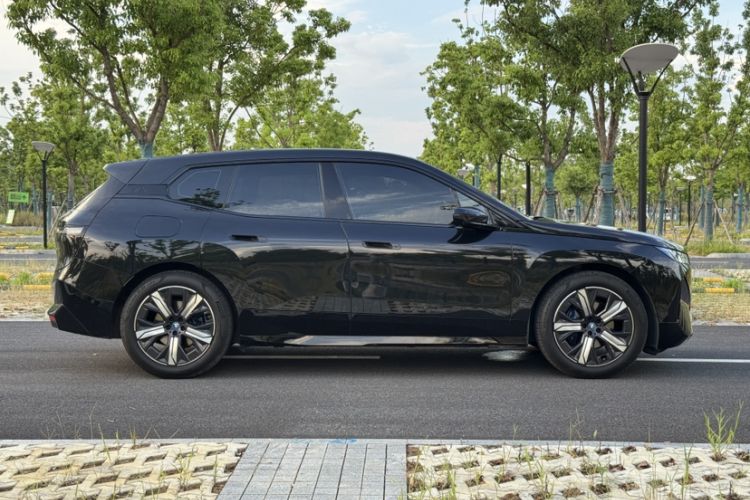 Used BMW iX 2022 xDrive50