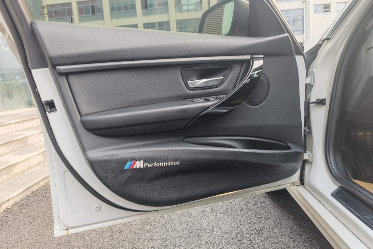 Used BMW 3 Series 2017 320Li Fashion Model