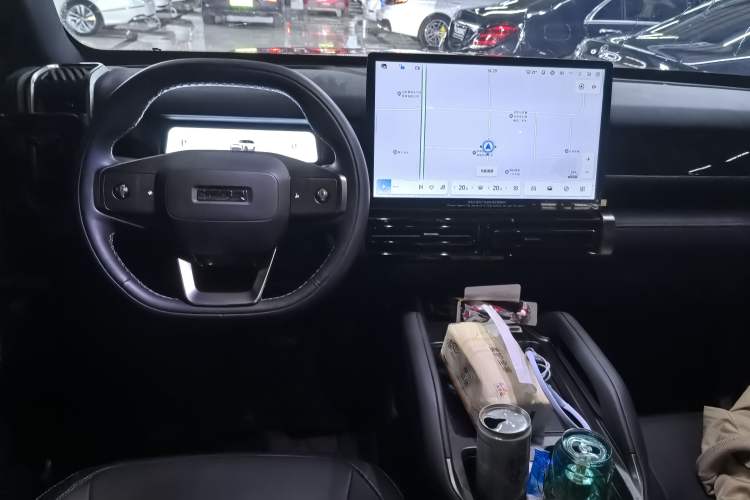 Used iCAR 03T 2024 501km Four-wheel Drive Long-Range Version
