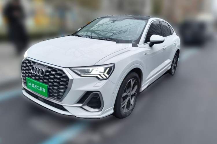 Used Audi Q3 2020 40 TFSI Fashion Dynamic Model