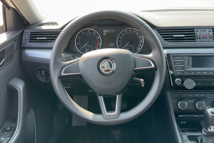 Used Skoda Superb 2016 TSI280 DSG Advanced Edition
