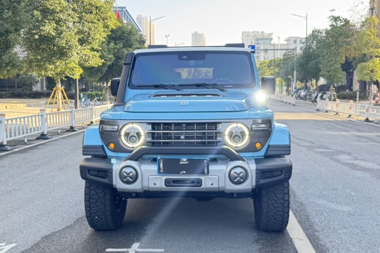 Used 212 T01 2025 2.0T Changfeng
