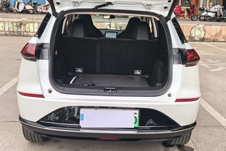 Used XPeng G3 2022 G3i 460N+ Interior 5