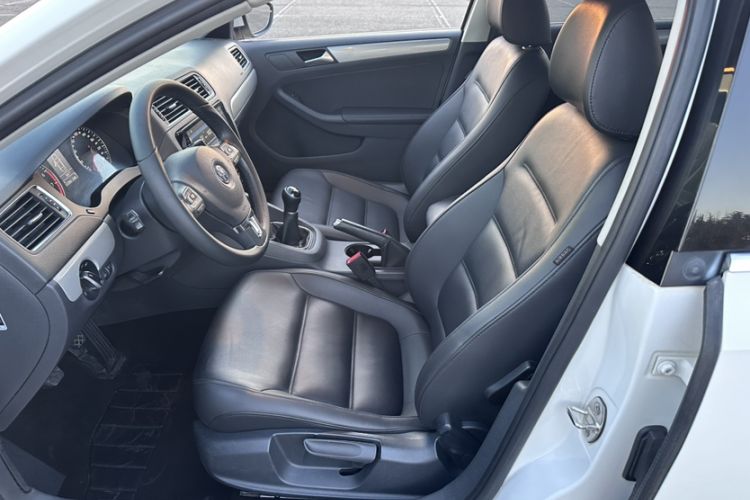 Used Volkswagen Sagitar 2014 1.4TSI Manual Luxury Model
