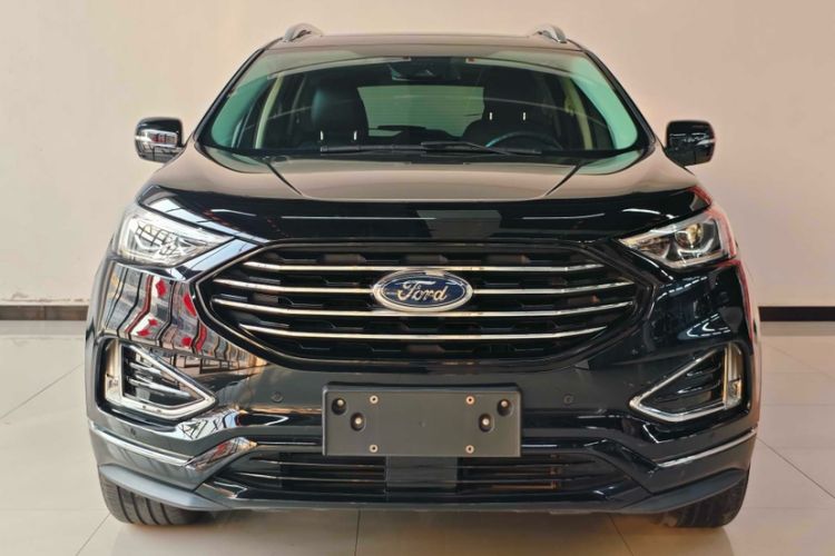 Used Ford Edge 2020 EcoBoost 245 Two-Wheel Drive Titanium 7-Seater
