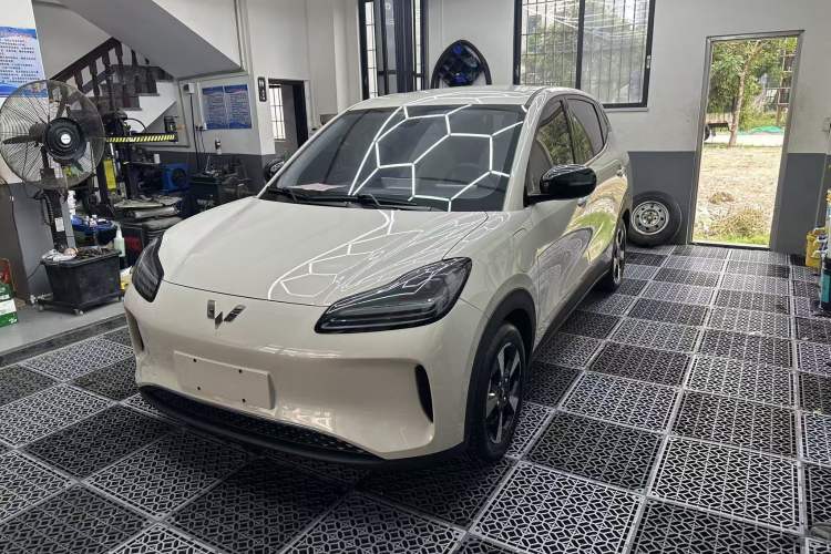 Used Wuling Bingo PLUS 2024 330 km Range Five-Seater Version