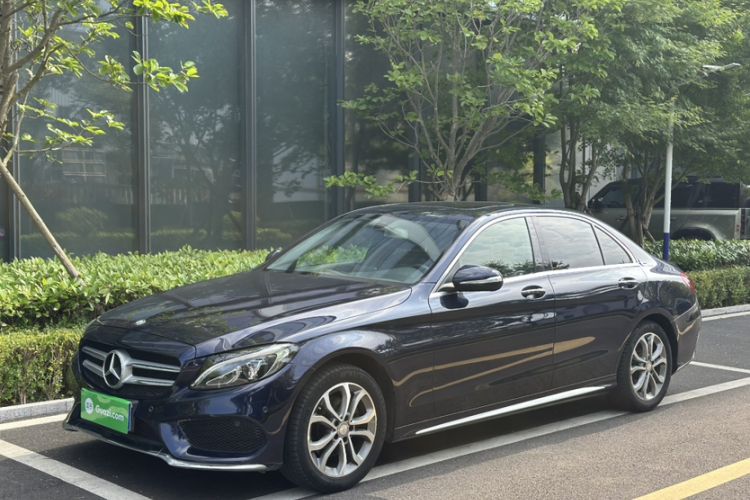 Used Mercedes-Benz C-Class 2015 Restyled C 180 L Sport Edition Guazi used car, China used car export, Used car for sale, Used  cars, Cheapest cars for sale
