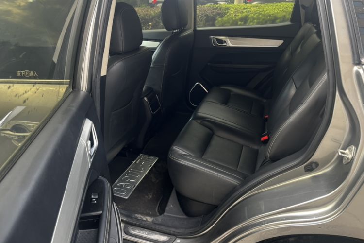 Used Geely Auto Vision X6 2018 1.8L Manual 4G Connect Luxury Edition
