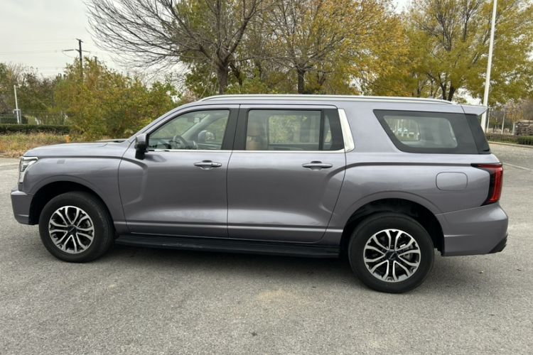 Used Haval H5 2023 2.0T Automatic All-Wheel Drive LinkedIn Gasoline
