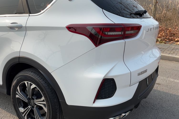 Used JETOUR X70 2023 1.5T DCT Beyond PRO+ Edition 5-Seater