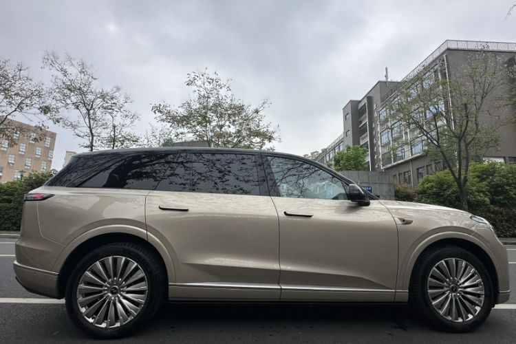 Used ONVO Luxeed L90 2025 Model—Max Six-Seater Version Exterior 3