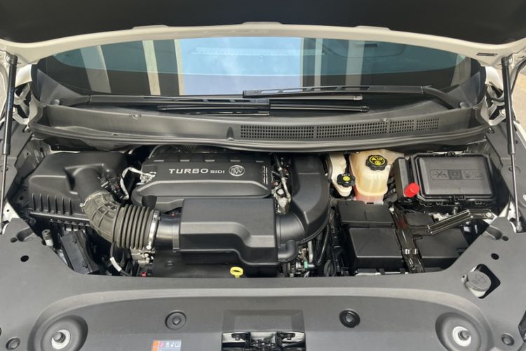 Used Buick GL8 2023 ES Lu Zun Deluxe Model
