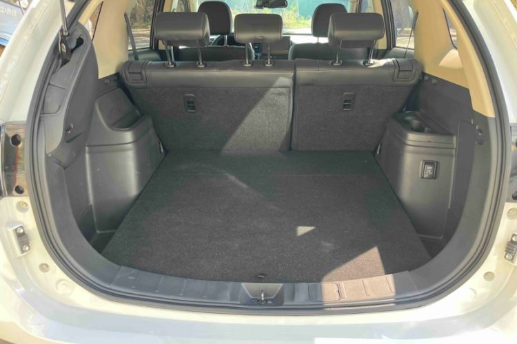 Used Mitsubishi Outlander 2020 2.4L 4x4 Zhi Xiang Edition 5 Seats Interior 14